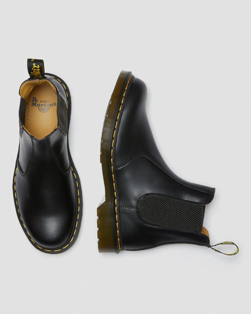 Dr Martens - 2976 Yellow Stitch Black Smooth Leather Chelsea Boots 22227001