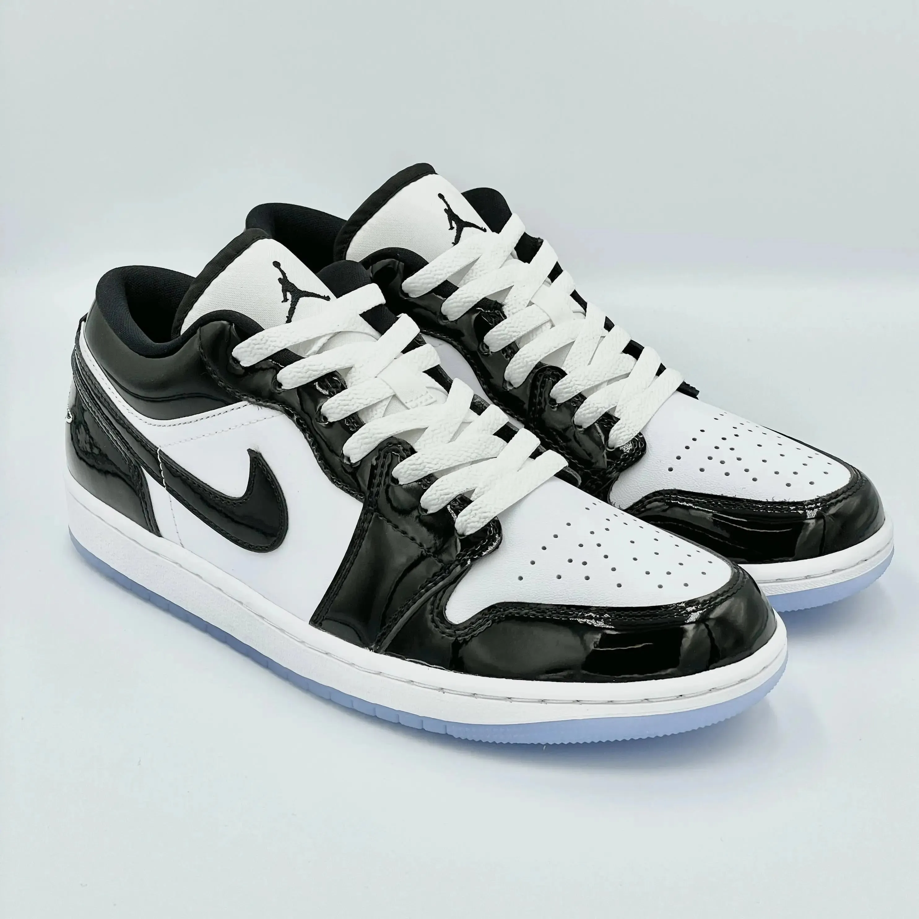 Jordan 1 Low Concord